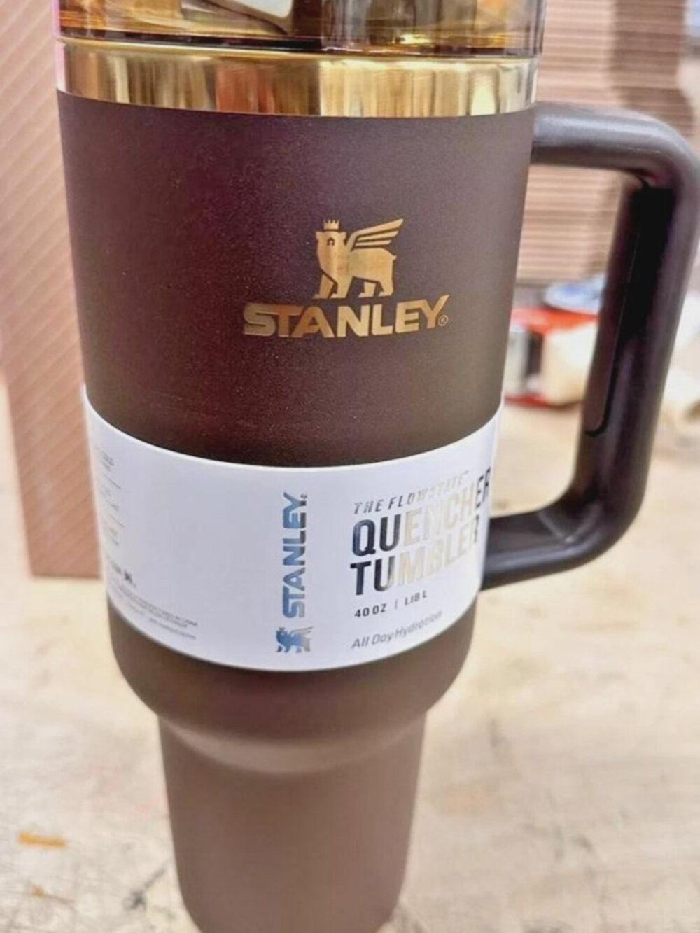 Stanley 40oz Quencher H2.0 FlowState Tumbler Chocolate Gold New Sealed - Picture 4 of 7
